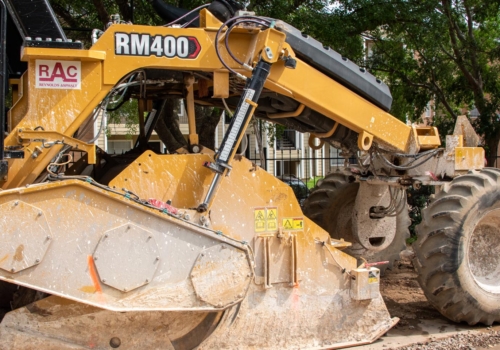 Road scraper machine • Photo by Mary-Ann Zykin